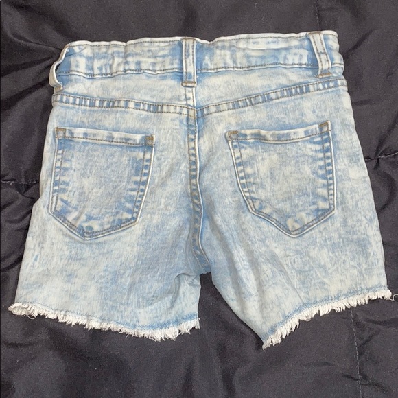 Acid Wash Cut-Off Style Shorts - Picture 2 of 4
